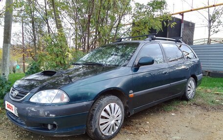 Toyota Avensis III рестайлинг, 2001 год, 200 000 рублей, 14 фотография