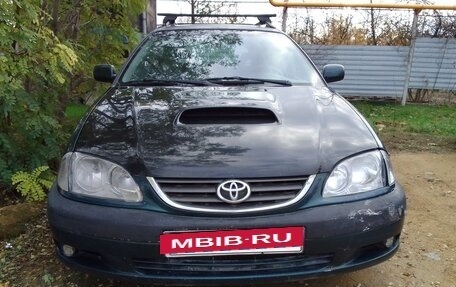Toyota Avensis III рестайлинг, 2001 год, 200 000 рублей, 16 фотография
