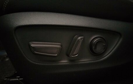 Toyota RAV4, 2021 год, 3 950 000 рублей, 18 фотография