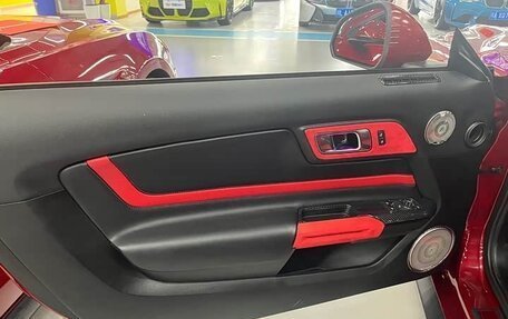 Ford Mustang VI рестайлинг, 2021 год, 3 100 000 рублей, 15 фотография