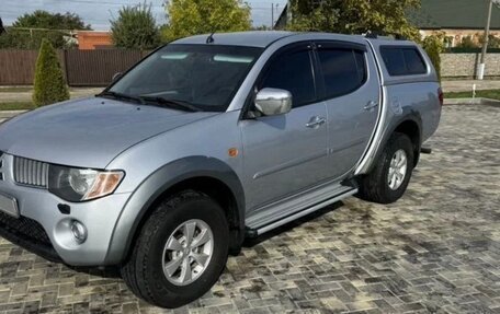 Mitsubishi L200 IV рестайлинг, 2008 год, 1 650 000 рублей, 3 фотография