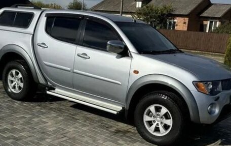 Mitsubishi L200 IV рестайлинг, 2008 год, 1 650 000 рублей, 4 фотография