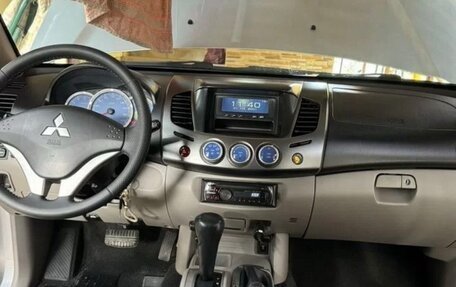 Mitsubishi L200 IV рестайлинг, 2008 год, 1 650 000 рублей, 18 фотография