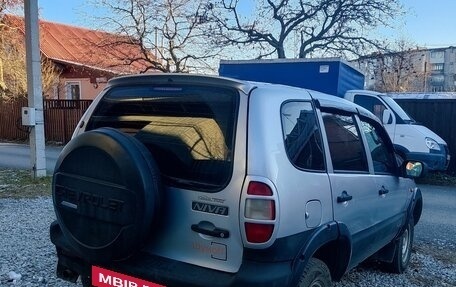 Chevrolet Niva I рестайлинг, 2004 год, 250 000 рублей, 4 фотография