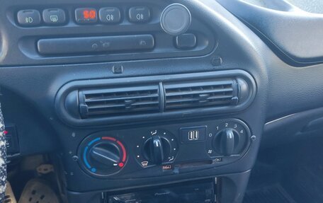 Chevrolet Niva I рестайлинг, 2004 год, 250 000 рублей, 7 фотография