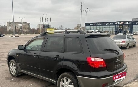 Mitsubishi Outlander III рестайлинг 3, 2007 год, 619 000 рублей, 5 фотография