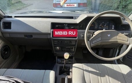 Nissan Bluebird VIII, 1984 год, 190 000 рублей, 9 фотография