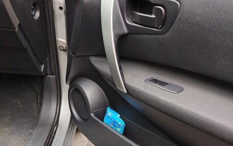 Nissan Qashqai, 2008 год, 950 000 рублей, 17 фотография