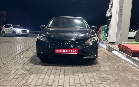 Toyota Camry, 2018 год, 1 895 000 рублей, 11 фотография