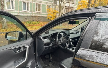 Toyota RAV4, 2020 год, 3 350 000 рублей, 11 фотография