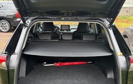 Toyota RAV4, 2020 год, 3 350 000 рублей, 10 фотография