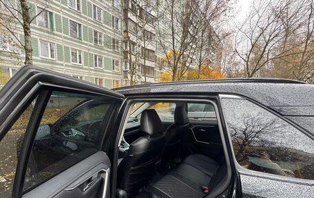 Toyota RAV4, 2020 год, 3 350 000 рублей, 22 фотография