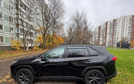 Toyota RAV4, 2020 год, 3 350 000 рублей, 21 фотография