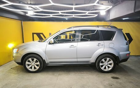 Mitsubishi Outlander III рестайлинг 3, 2011 год, 1 249 000 рублей, 10 фотография