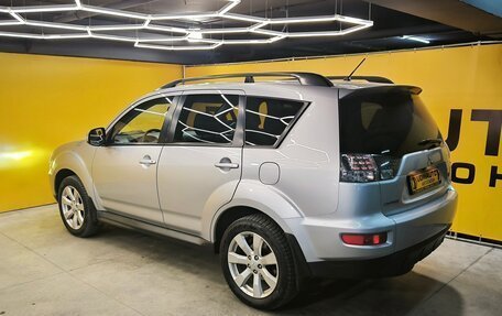 Mitsubishi Outlander III рестайлинг 3, 2011 год, 1 249 000 рублей, 11 фотография