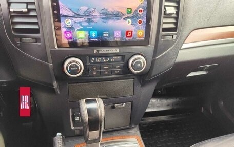 Mitsubishi Pajero IV, 2007 год, 1 150 000 рублей, 17 фотография