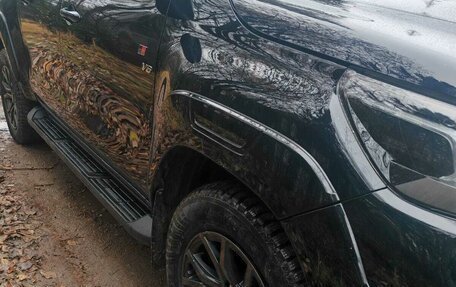 Toyota Hilux VIII, 2022 год, 5 800 000 рублей, 8 фотография