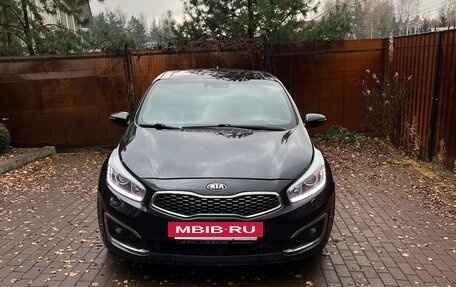 KIA cee'd III, 2017 год, 1 350 000 рублей, 2 фотография