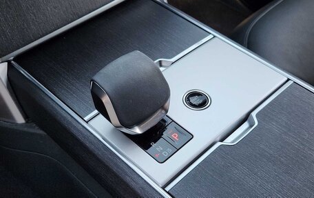 Land Rover Range Rover IV рестайлинг, 2025 год, 16 495 390 рублей, 10 фотография