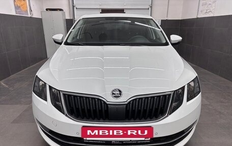 Skoda Octavia, 2019 год, 1 750 000 рублей, 2 фотография