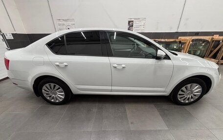 Skoda Octavia, 2019 год, 1 750 000 рублей, 8 фотография