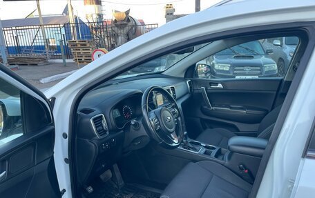 KIA Sportage IV рестайлинг, 2017 год, 2 090 000 рублей, 6 фотография