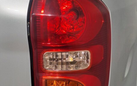 Toyota RAV4, 2005 год, 899 000 рублей, 20 фотография