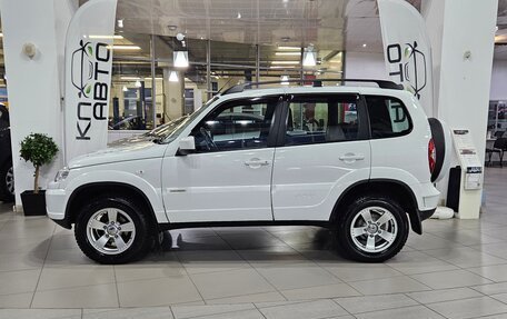 Chevrolet Niva I рестайлинг, 2016 год, 829 000 рублей, 2 фотография
