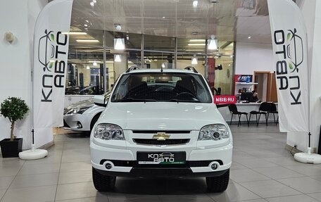 Chevrolet Niva I рестайлинг, 2016 год, 829 000 рублей, 8 фотография