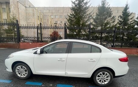 Renault Fluence I, 2015 год, 950 000 рублей, 2 фотография