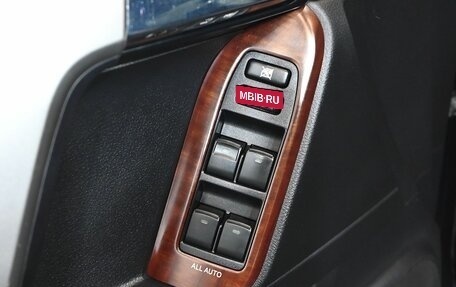 Toyota Land Cruiser Prado 150 рестайлинг 2, 2016 год, 4 350 000 рублей, 17 фотография