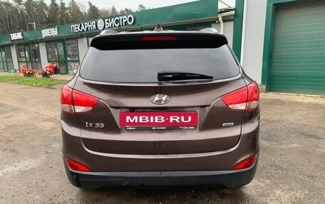 Hyundai ix35 I рестайлинг, 2015 год, 1 500 000 рублей, 8 фотография
