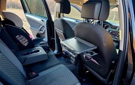 Volkswagen Tiguan II, 2018 год, 2 750 000 рублей, 20 фотография