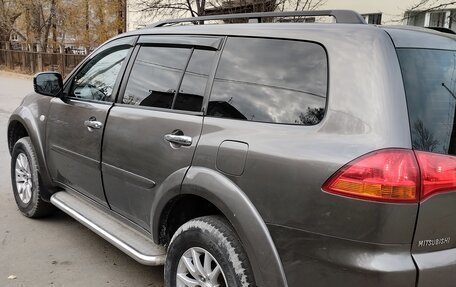 Mitsubishi Pajero Sport II рестайлинг, 2010 год, 1 250 000 рублей, 6 фотография