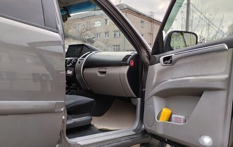 Mitsubishi Pajero Sport II рестайлинг, 2010 год, 1 250 000 рублей, 11 фотография