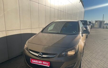 Opel Astra J, 2012 год, 850 000 рублей, 1 фотография