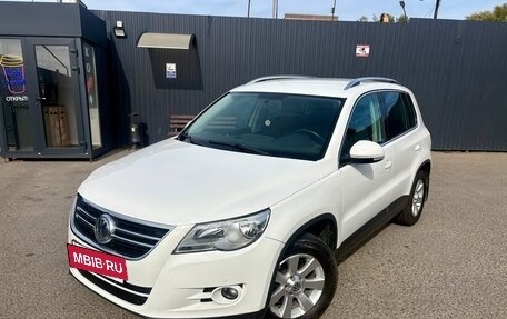 Volkswagen Tiguan I, 2010 год, 1 199 000 рублей, 2 фотография