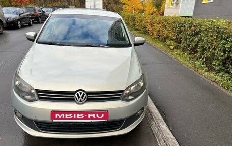 Volkswagen Polo VI (EU Market), 2011 год, 630 000 рублей, 4 фотография