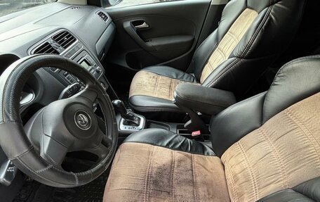 Volkswagen Polo VI (EU Market), 2011 год, 630 000 рублей, 11 фотография