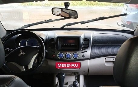 Mitsubishi L200 IV рестайлинг, 2007 год, 1 000 000 рублей, 16 фотография