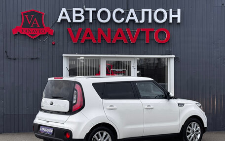 KIA Soul II рестайлинг, 2019 год, 1 780 000 рублей, 5 фотография