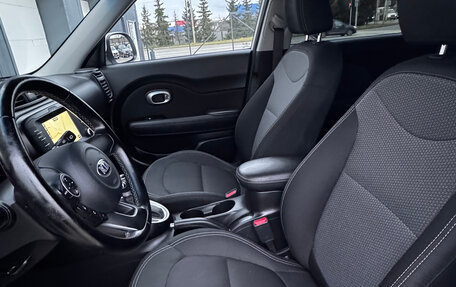 KIA Soul II рестайлинг, 2019 год, 1 780 000 рублей, 9 фотография