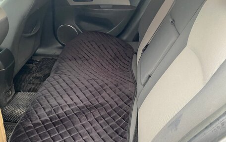 Chevrolet Cruze II, 2010 год, 530 000 рублей, 11 фотография