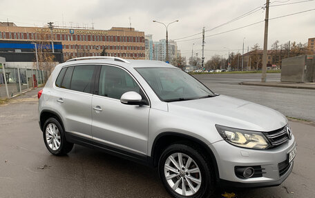 Volkswagen Tiguan I, 2011 год, 1 750 000 рублей, 2 фотография
