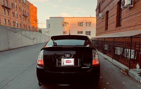 Toyota Prius, 2008 год, 880 000 рублей, 5 фотография