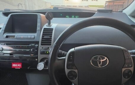 Toyota Prius, 2008 год, 880 000 рублей, 15 фотография