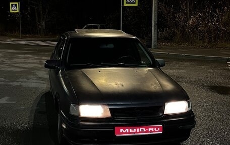 Opel Vectra A, 1994 год, 85 000 рублей, 1 фотография