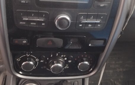 Renault Duster I рестайлинг, 2013 год, 950 000 рублей, 2 фотография