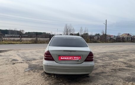 Mercedes-Benz C-Класс, 2002 год, 250 000 рублей, 4 фотография