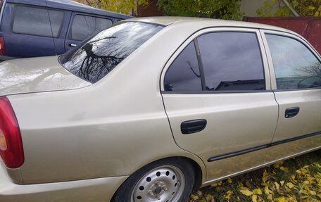 Hyundai Accent II, 2005 год, 300 000 рублей, 2 фотография